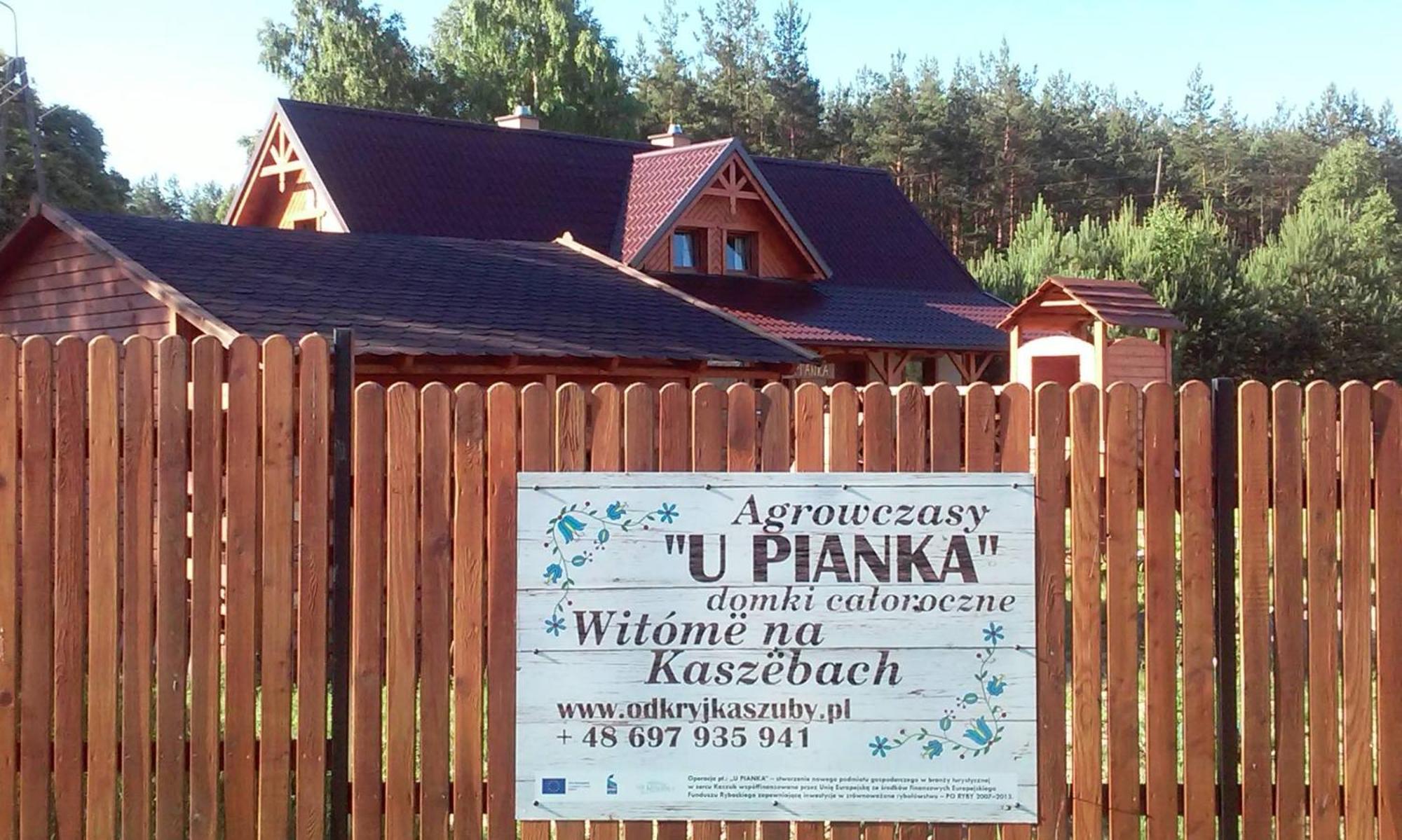 Dom Drewniany Na Kaszubach, Rzeka, Las, Pola, Niedaleko Jeziora Nowa Kiszewa